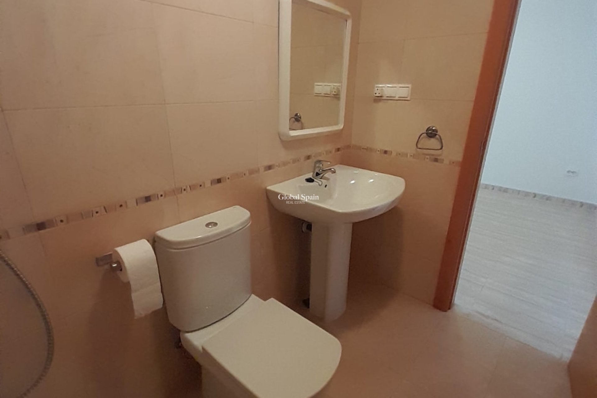 Revente - VILLA -
CIUDAD QUESADA