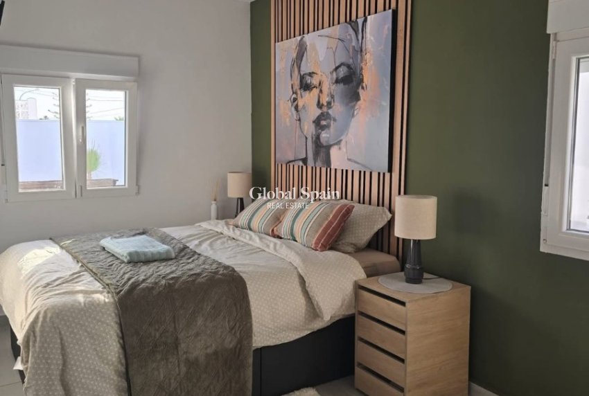 Revente - VILLA -
CIUDAD QUESADA