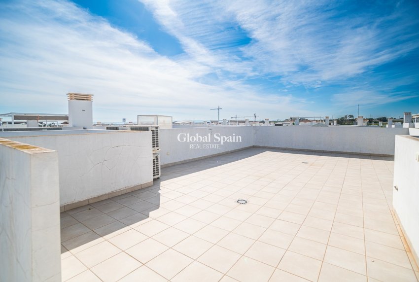 Revente - VILLA -
CIUDAD QUESADA