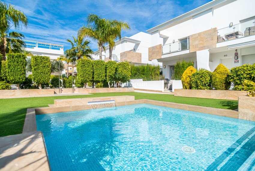 Revente - VILLA -
CIUDAD QUESADA