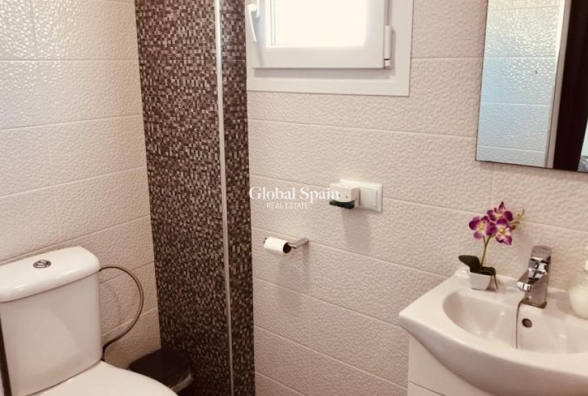 Revente - VILLA -
CIUDAD QUESADA