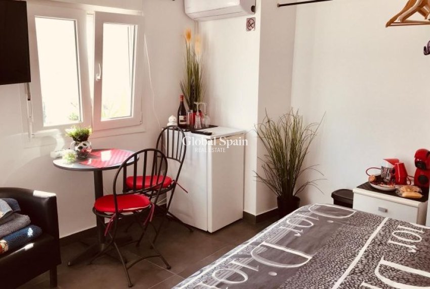 Revente - VILLA -
CIUDAD QUESADA