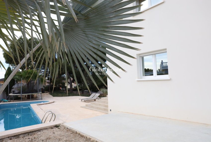 Revente - VILLA -
CIUDAD QUESADA