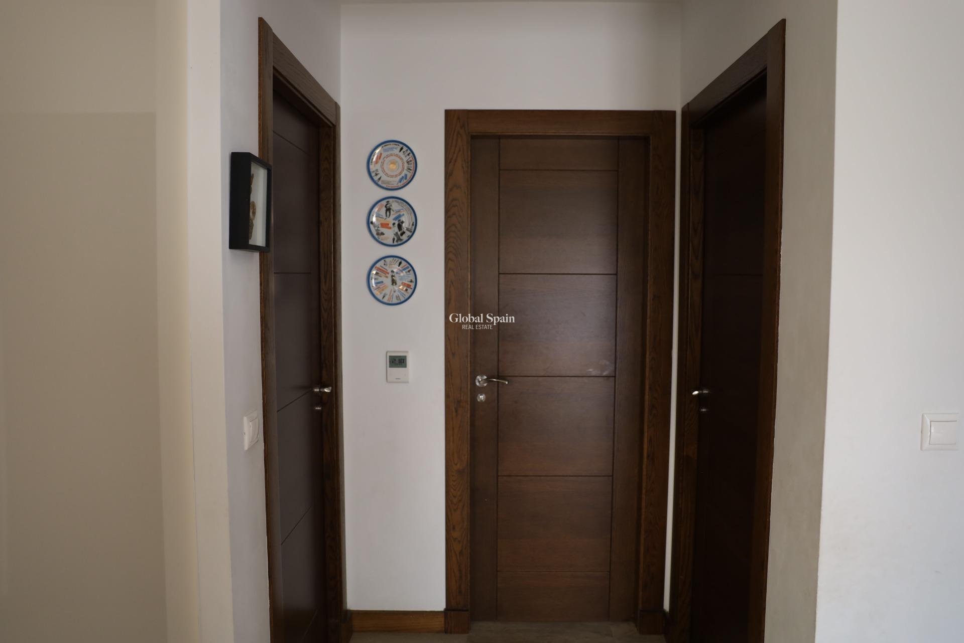 Revente - VILLA -
CIUDAD QUESADA