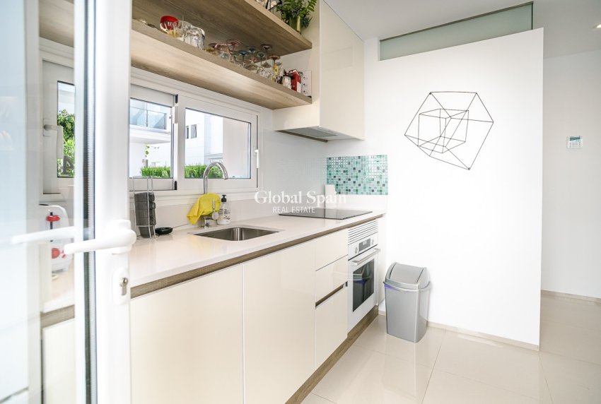 Revente - VILLA -
CIUDAD QUESADA