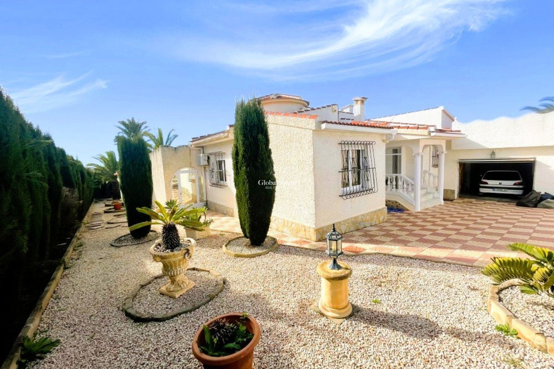 Revente - VILLA -
CIUDAD QUESADA