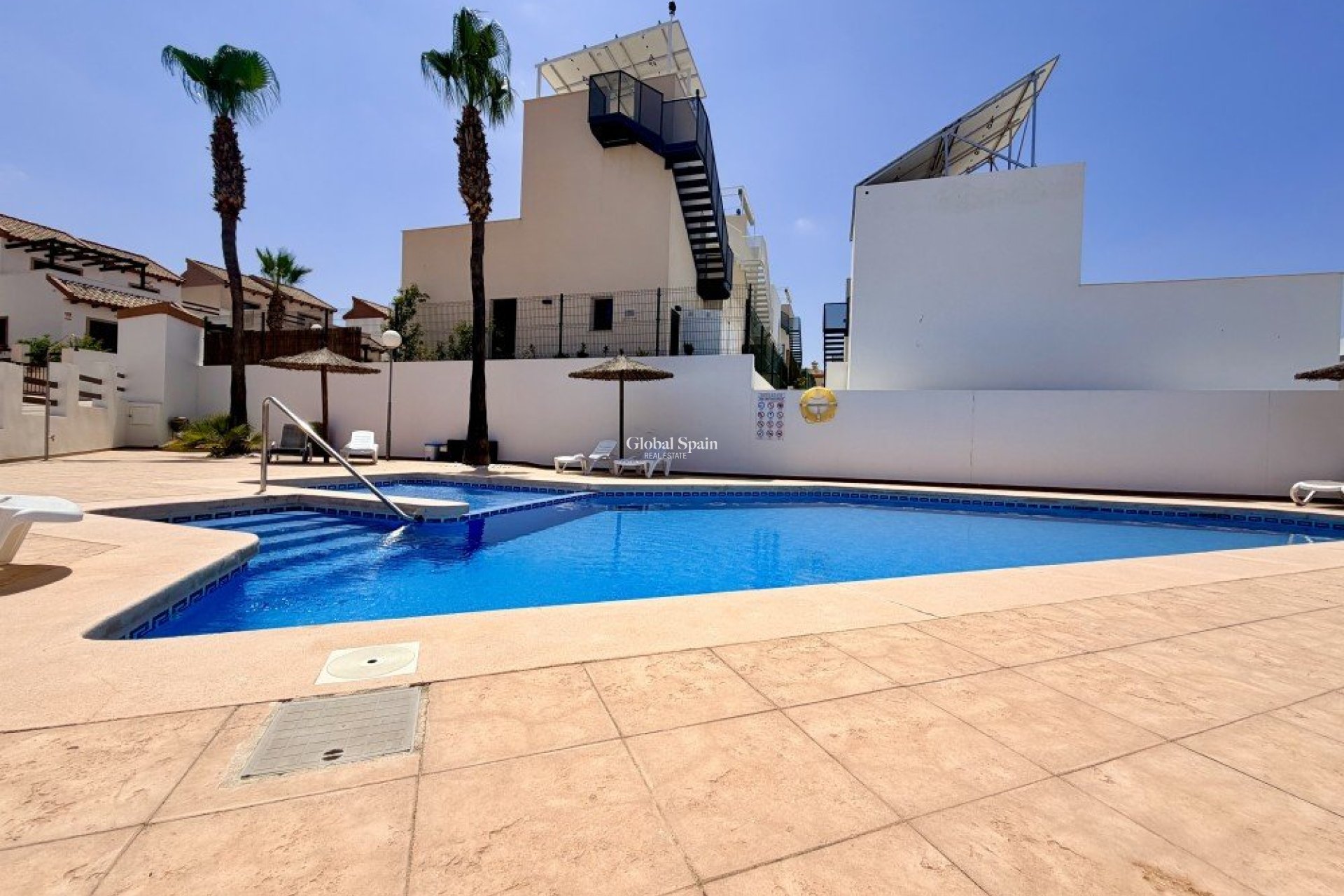 Revente - VILLA -
CIUDAD QUESADA