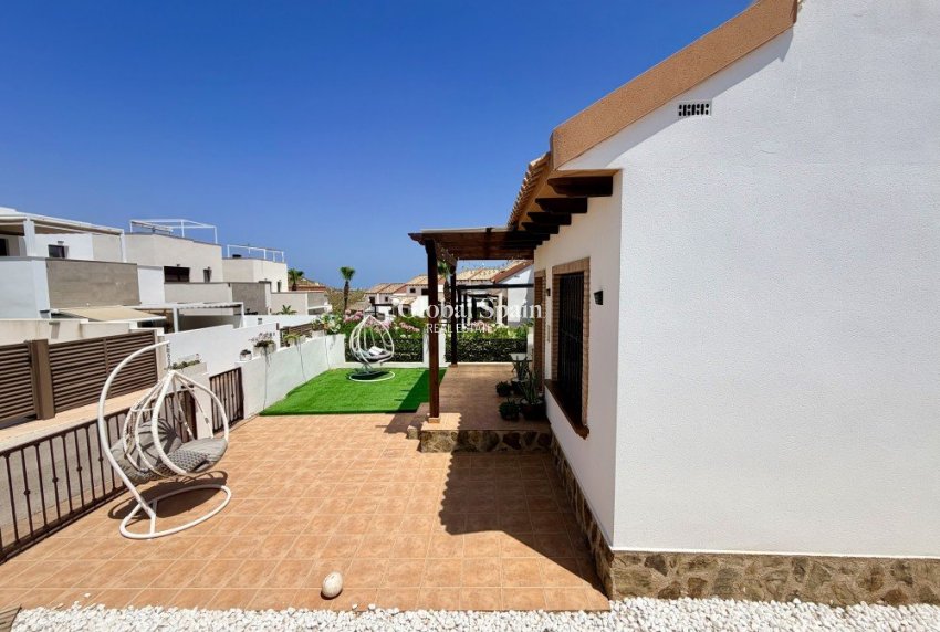Revente - VILLA -
CIUDAD QUESADA