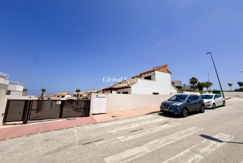 Revente - VILLA -
CIUDAD QUESADA