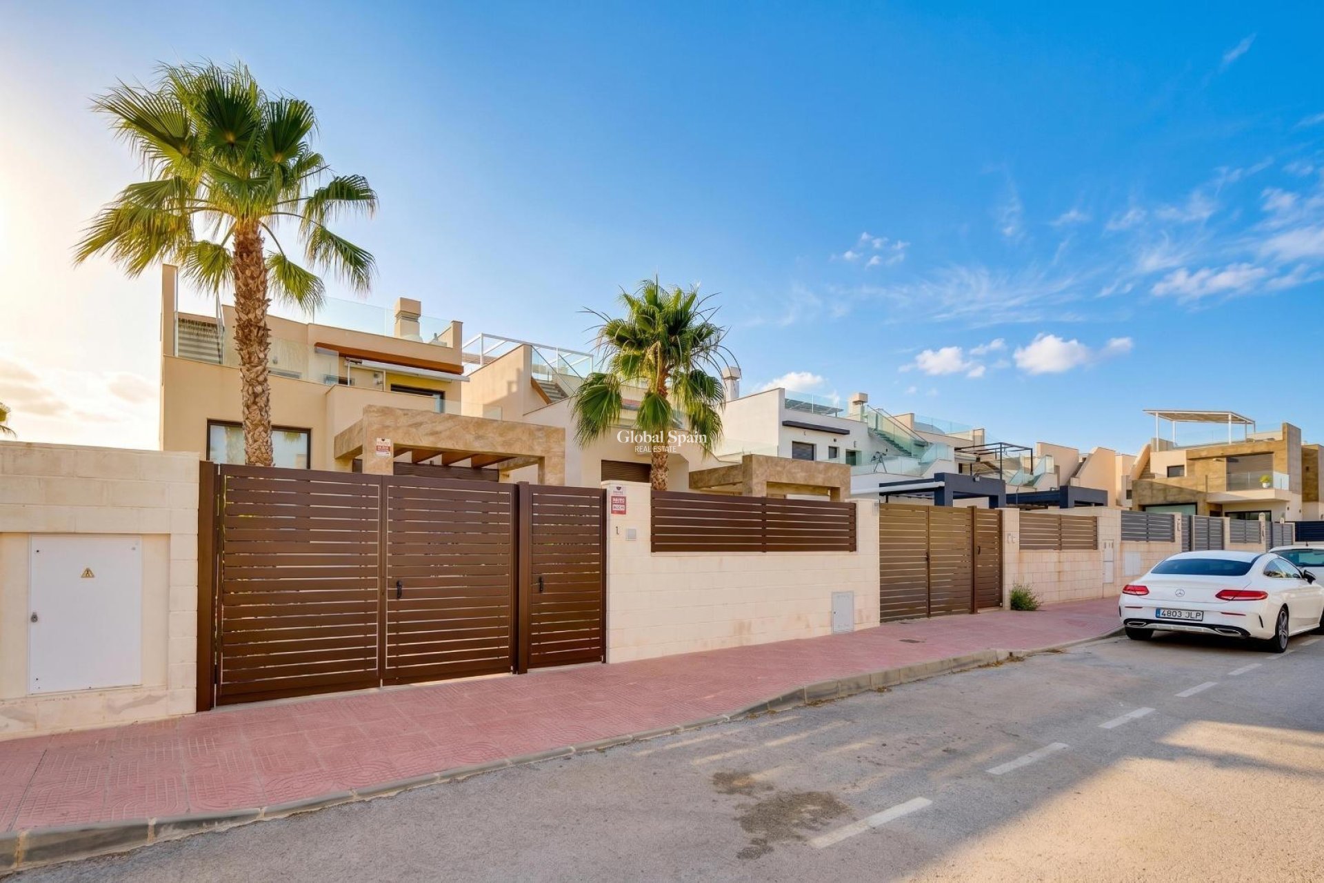 Revente - VILLA -
CIUDAD QUESADA