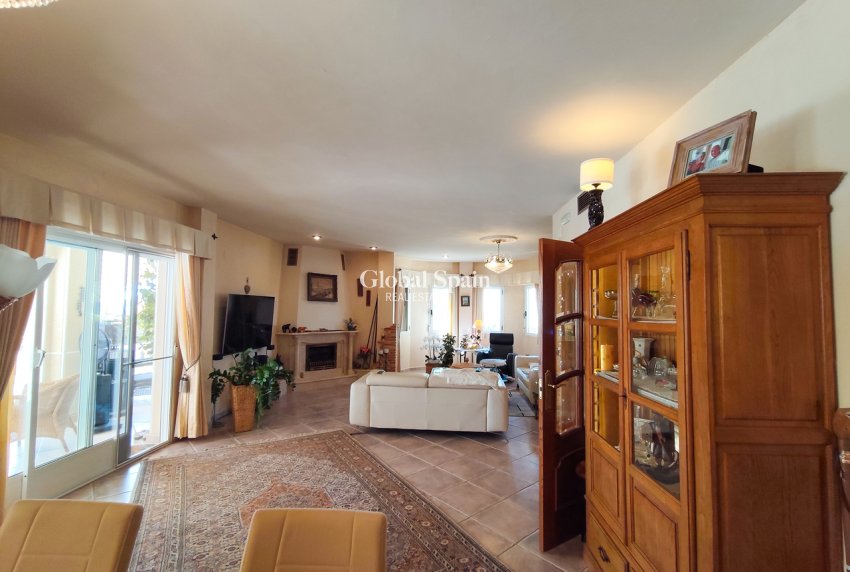 Revente - VILLA -
CIUDAD QUESADA