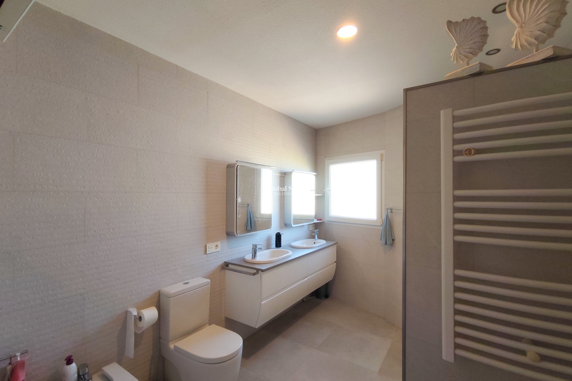 Revente - VILLA -
CIUDAD QUESADA