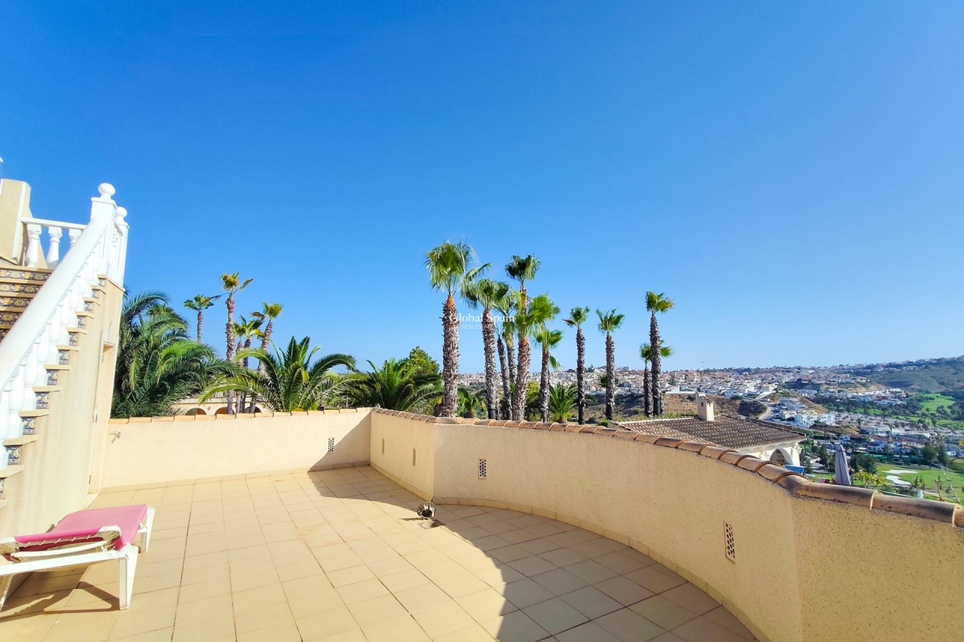 Revente - VILLA -
CIUDAD QUESADA