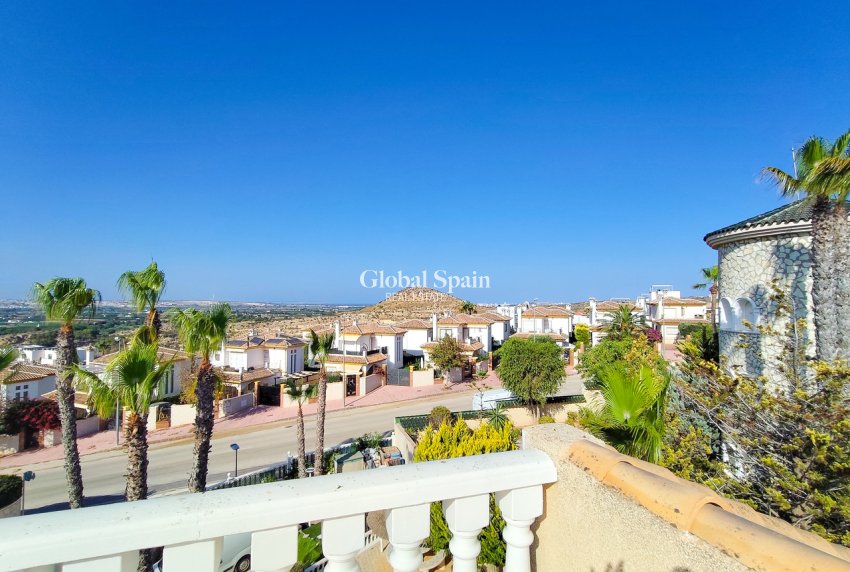 Revente - VILLA -
CIUDAD QUESADA