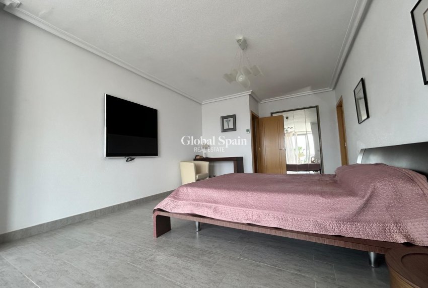 Revente - VILLA -
CIUDAD QUESADA