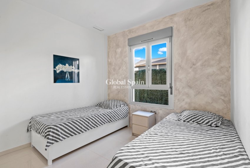 Revente - VILLA -
CIUDAD QUESADA