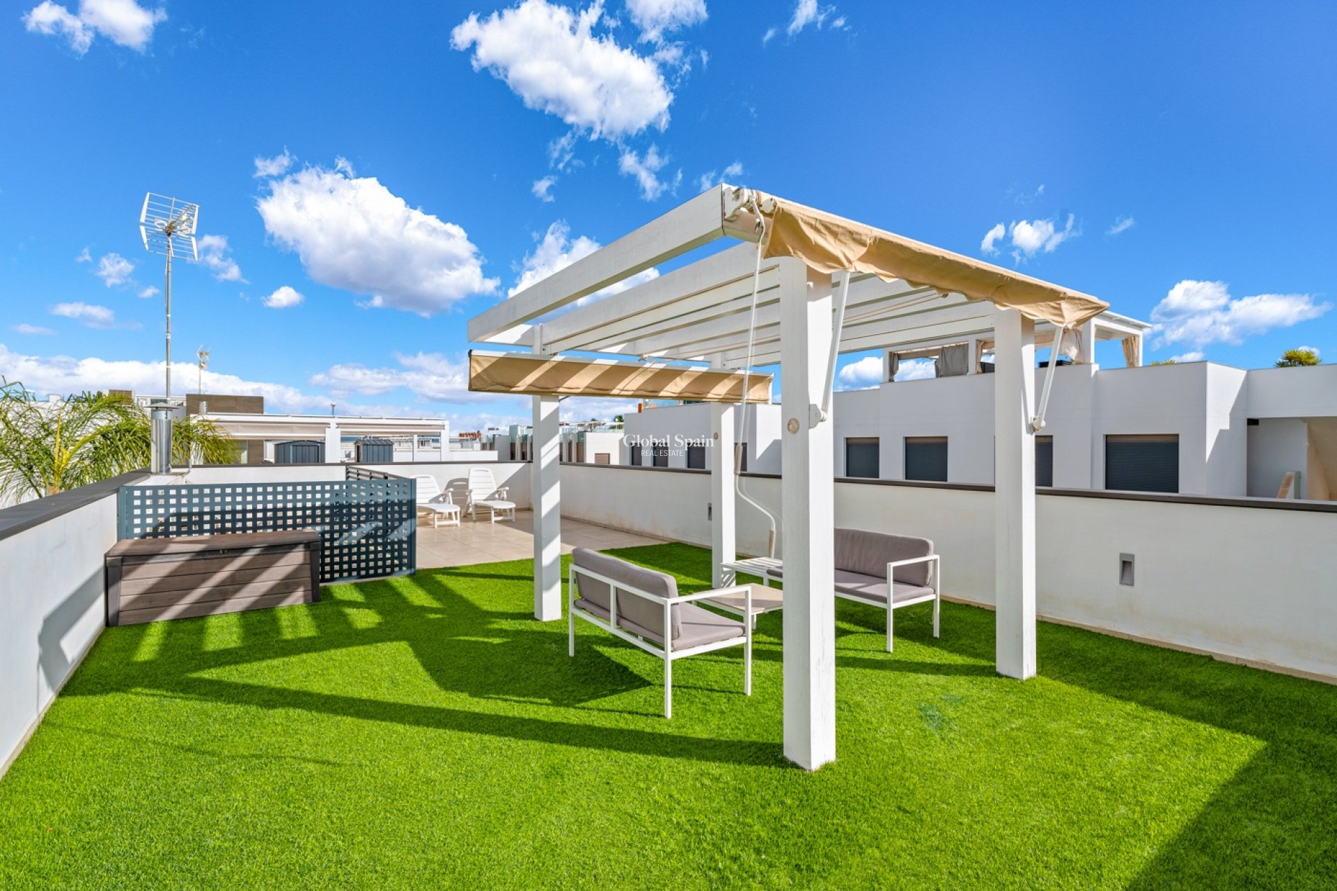 Revente - VILLA -
CIUDAD QUESADA