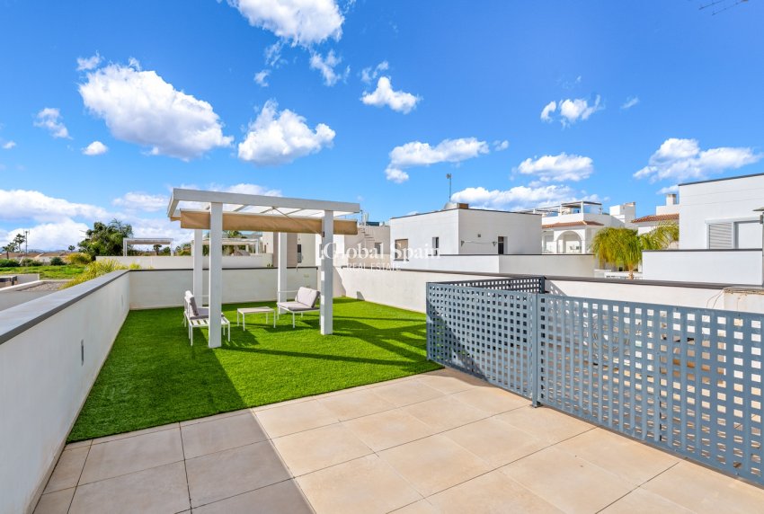 Revente - VILLA -
CIUDAD QUESADA