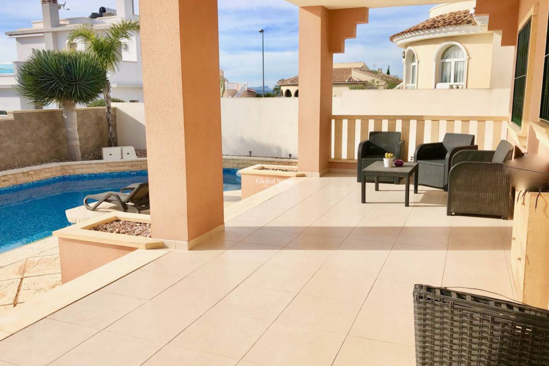 Revente - VILLA -
CIUDAD QUESADA