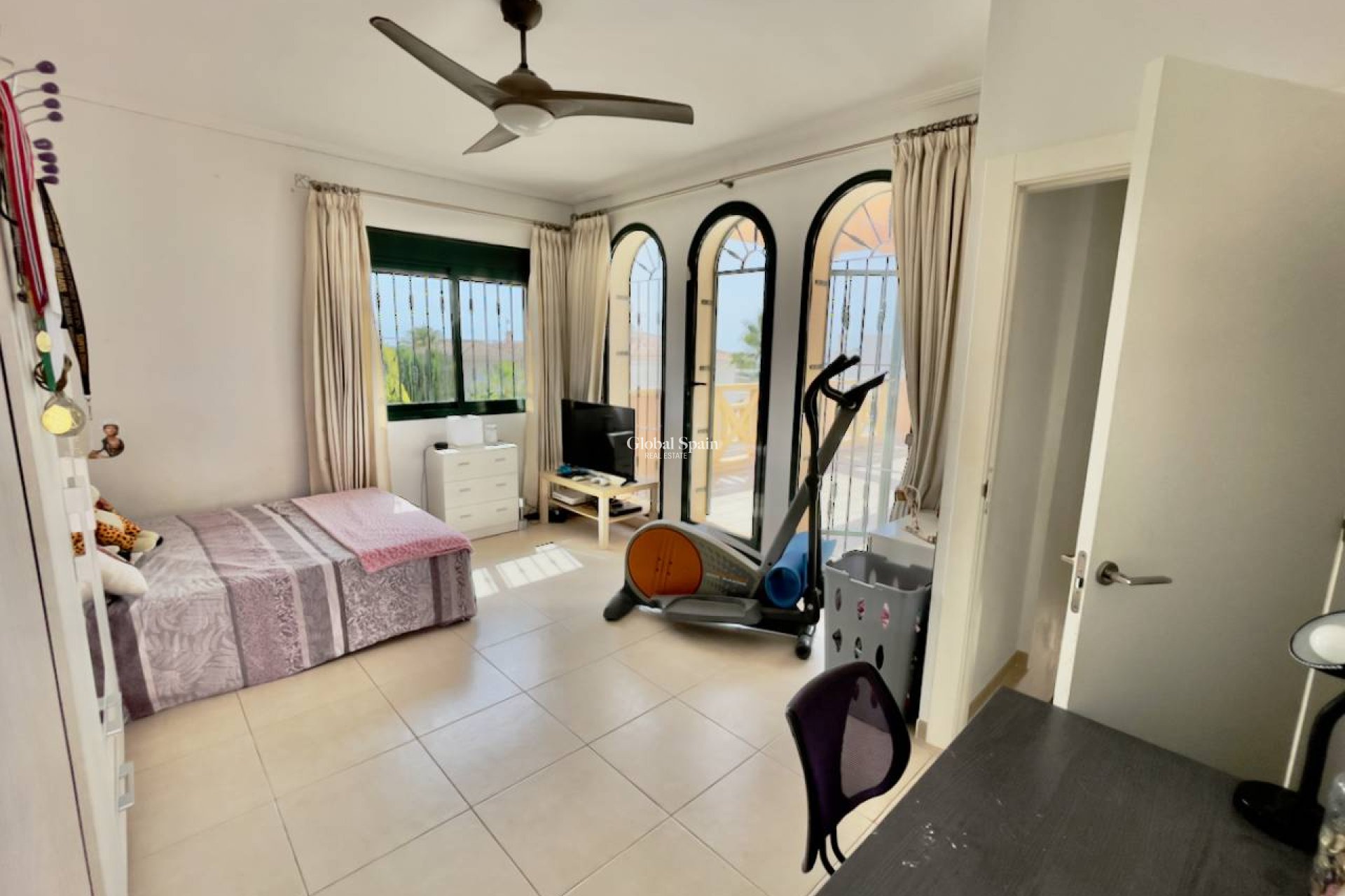 Revente - VILLA -
CIUDAD QUESADA