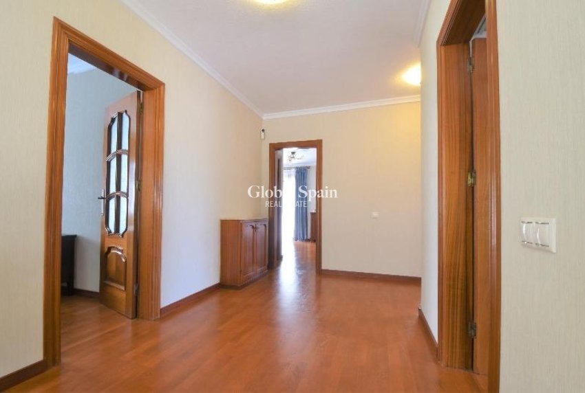 Revente - VILLA -
CIUDAD QUESADA