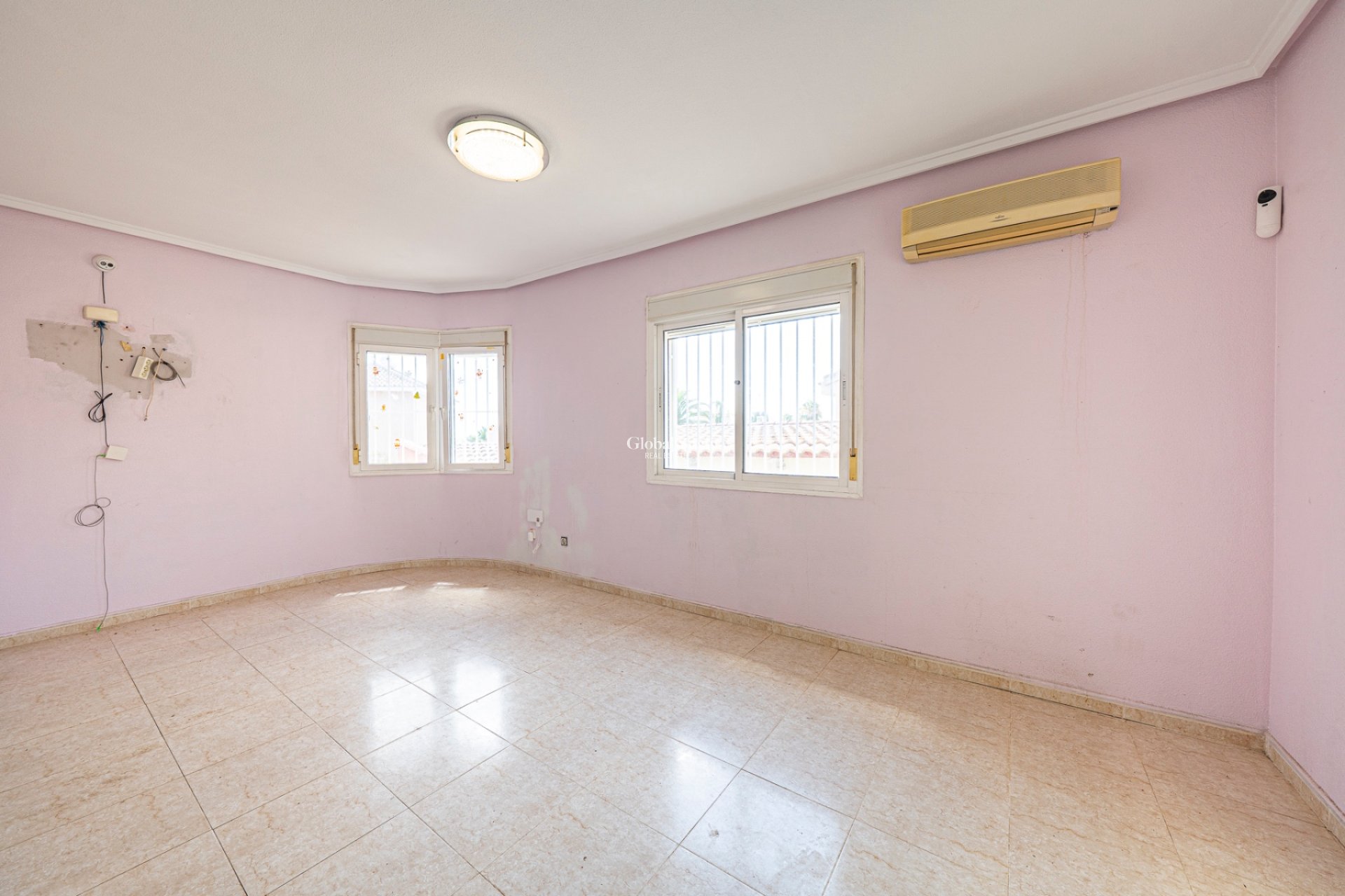 Revente - VILLA -
CIUDAD QUESADA