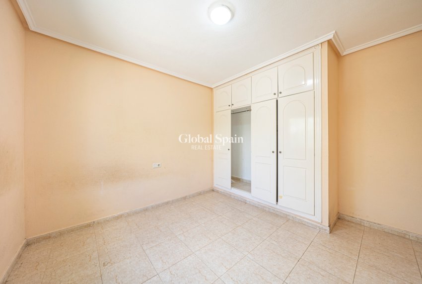 Revente - VILLA -
CIUDAD QUESADA