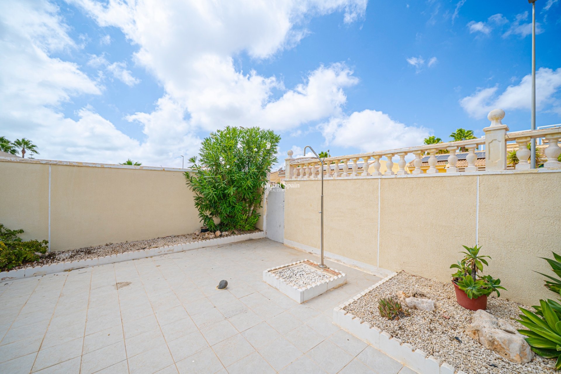 Revente - VILLA -
CIUDAD QUESADA