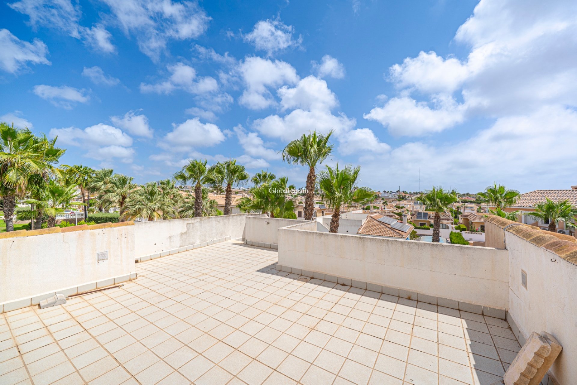 Revente - VILLA -
CIUDAD QUESADA