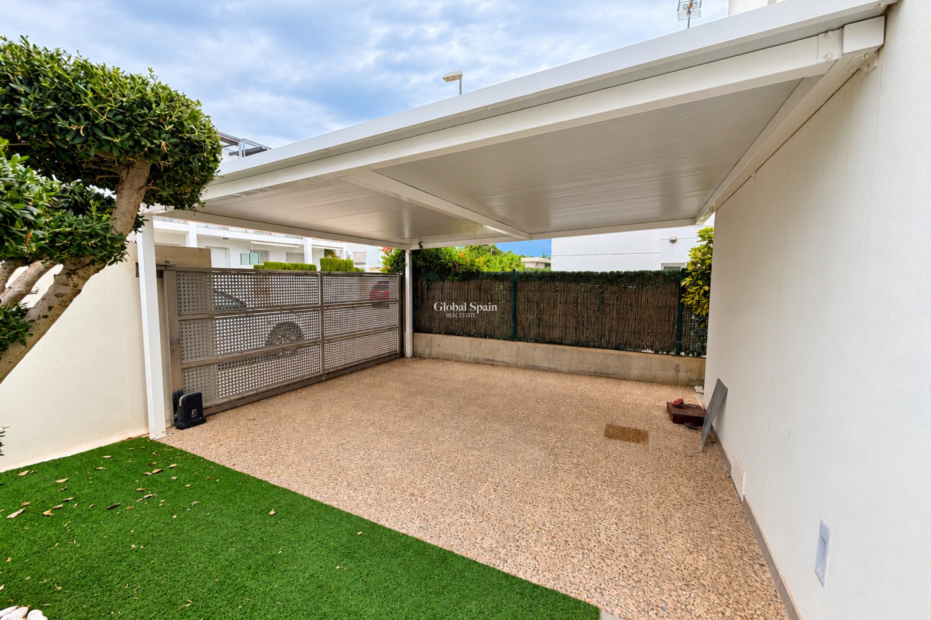 Revente - VILLA -
CIUDAD QUESADA