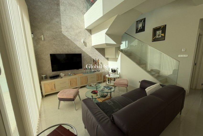 Revente - VILLA -
CIUDAD QUESADA