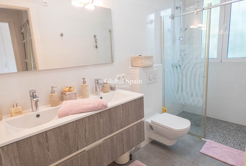 Revente - Villa -
CIUDAD QUESADA