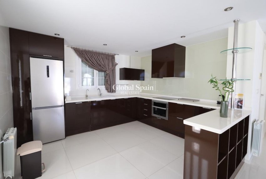 Revente - Villa -
CIUDAD QUESADA