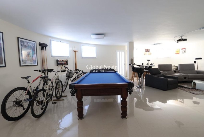 Revente - Villa -
CIUDAD QUESADA