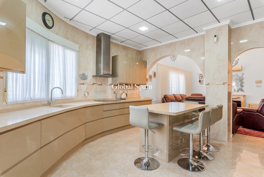 Revente - Villa -
CIUDAD QUESADA