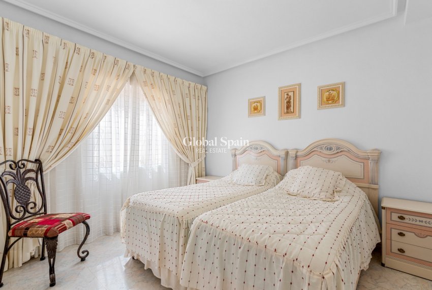 Revente - Villa -
CIUDAD QUESADA