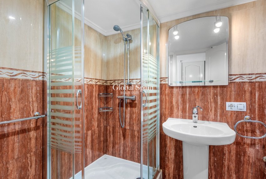 Revente - Villa -
CIUDAD QUESADA