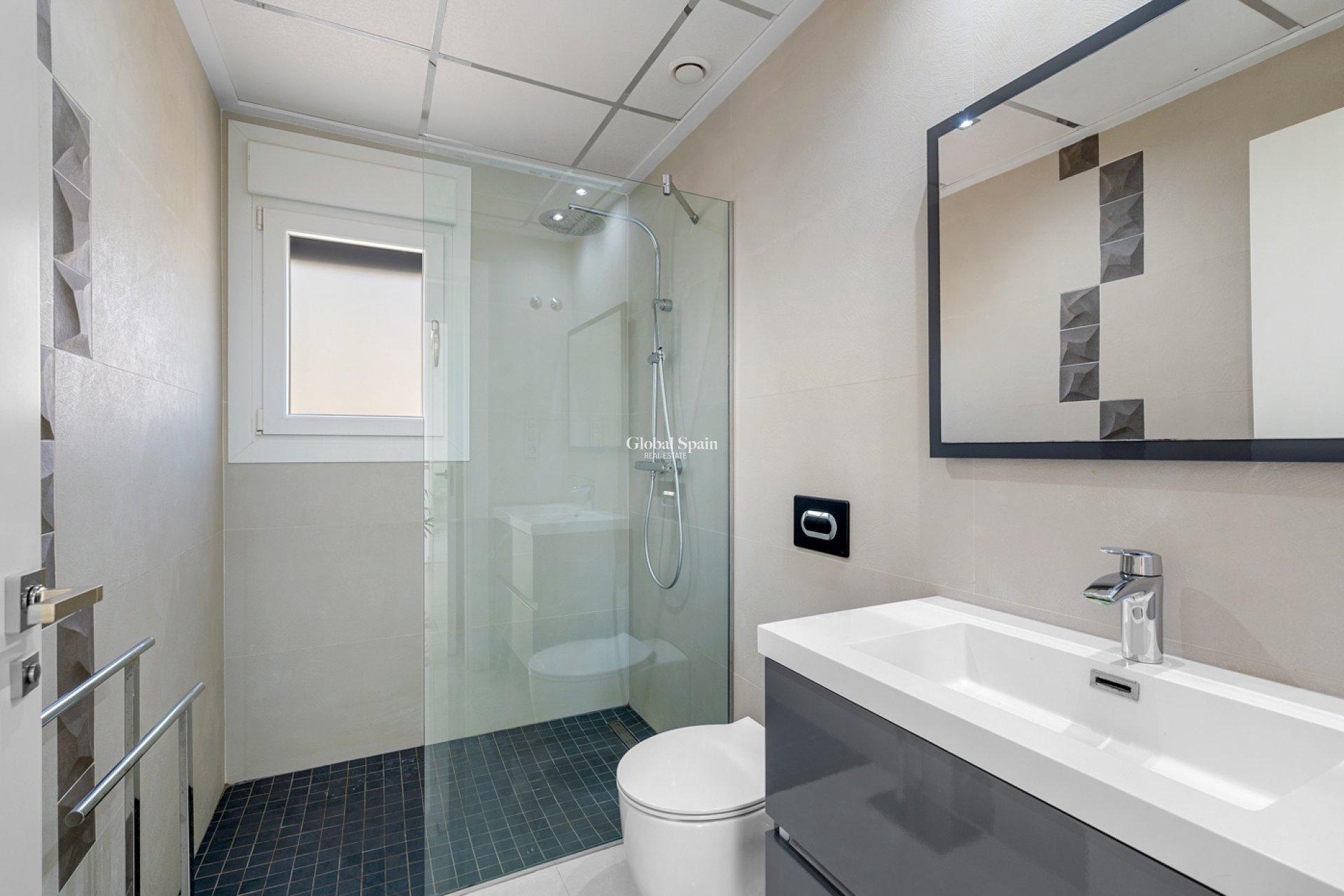 Revente - Villa -
CIUDAD QUESADA