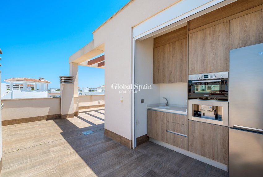 Revente - Villa -
CIUDAD QUESADA