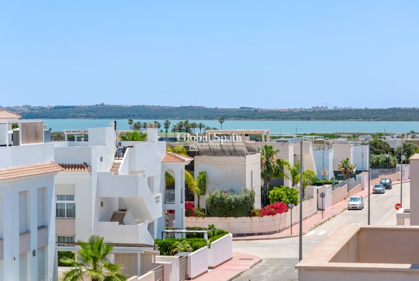 Revente - Villa -
CIUDAD QUESADA