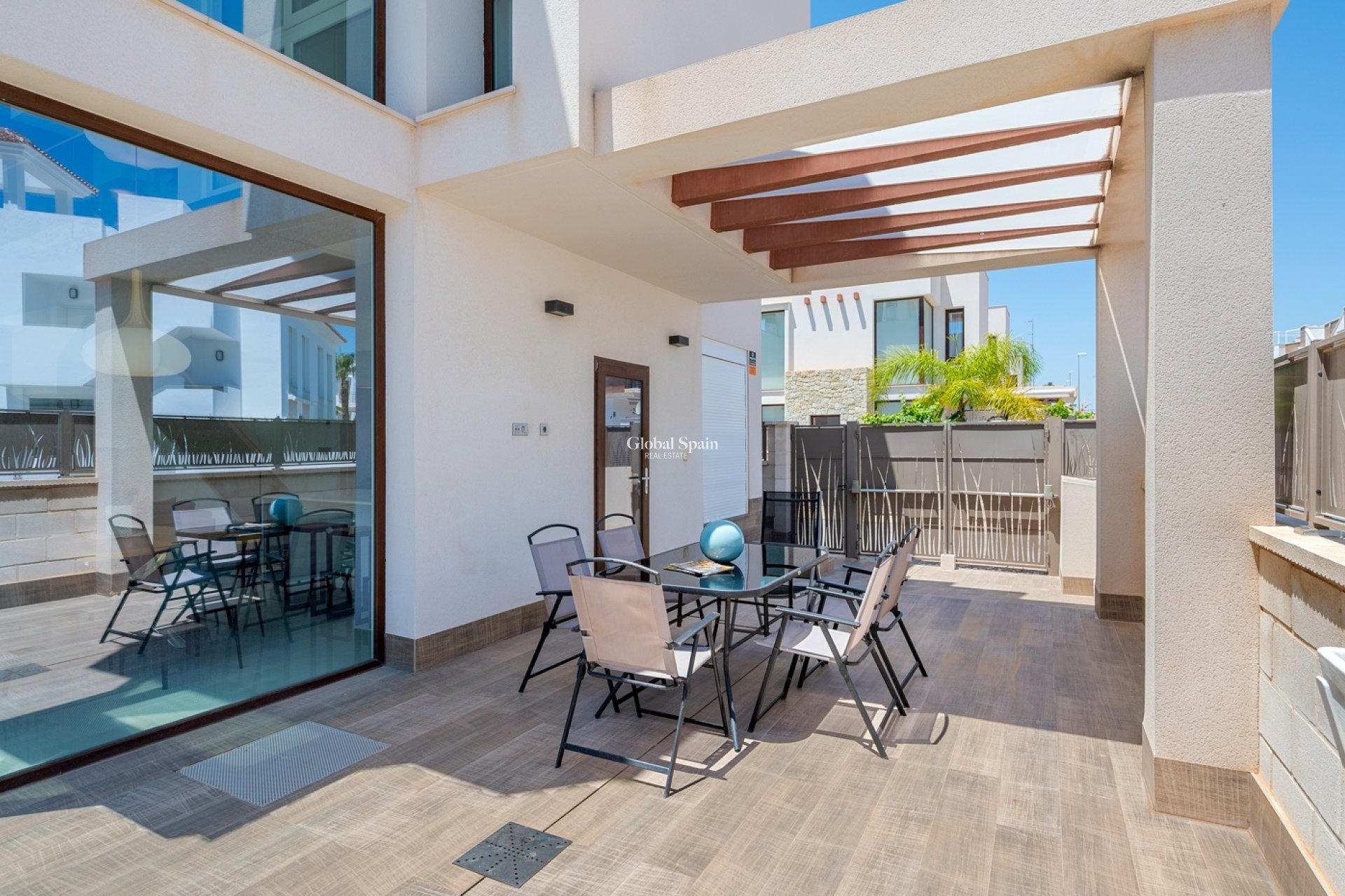 Revente - Villa -
CIUDAD QUESADA