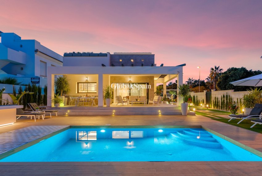 Revente - Villa -
CIUDAD QUESADA