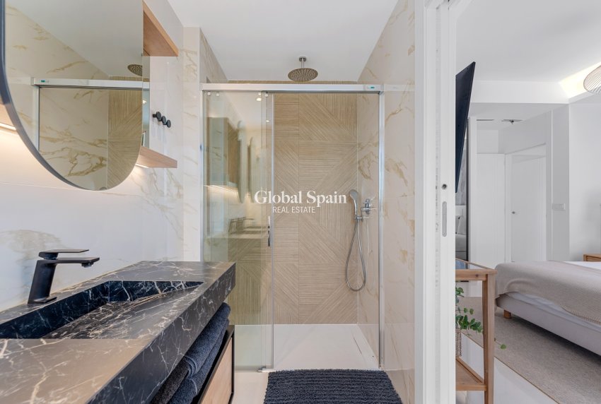 Revente - Villa -
CIUDAD QUESADA