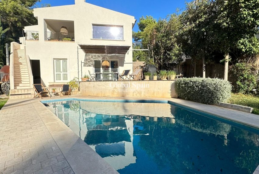 Revente - VILLA -
COSTA DE LA CALMA - Calvià