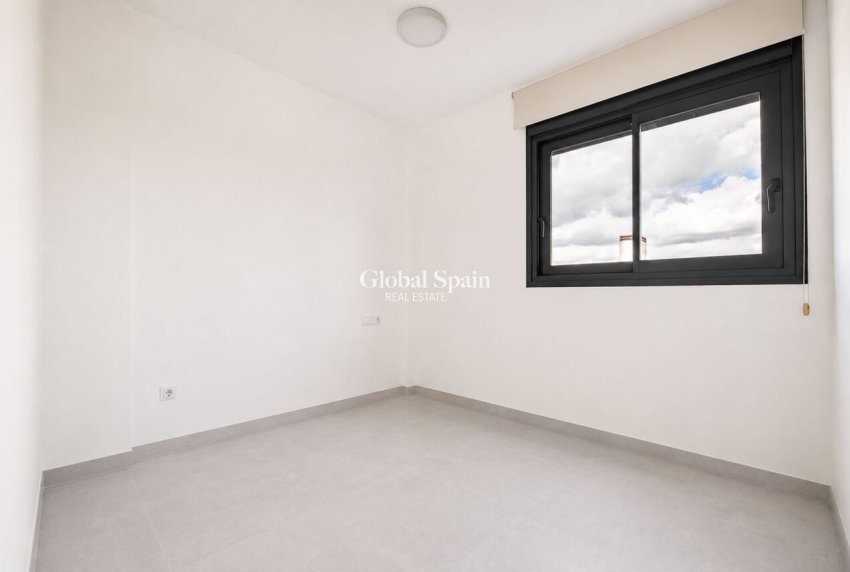 Revente - VILLA -
COX - Costa Blanca