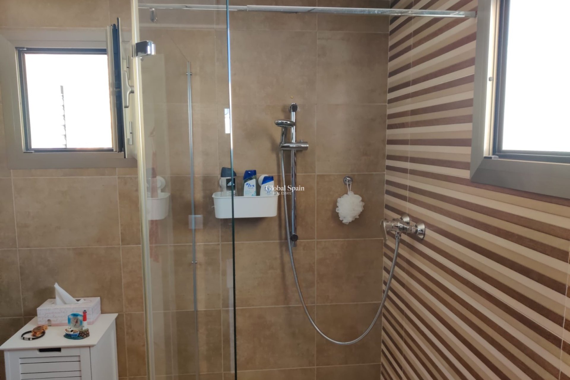 Revente - VILLA -
COX - Cox