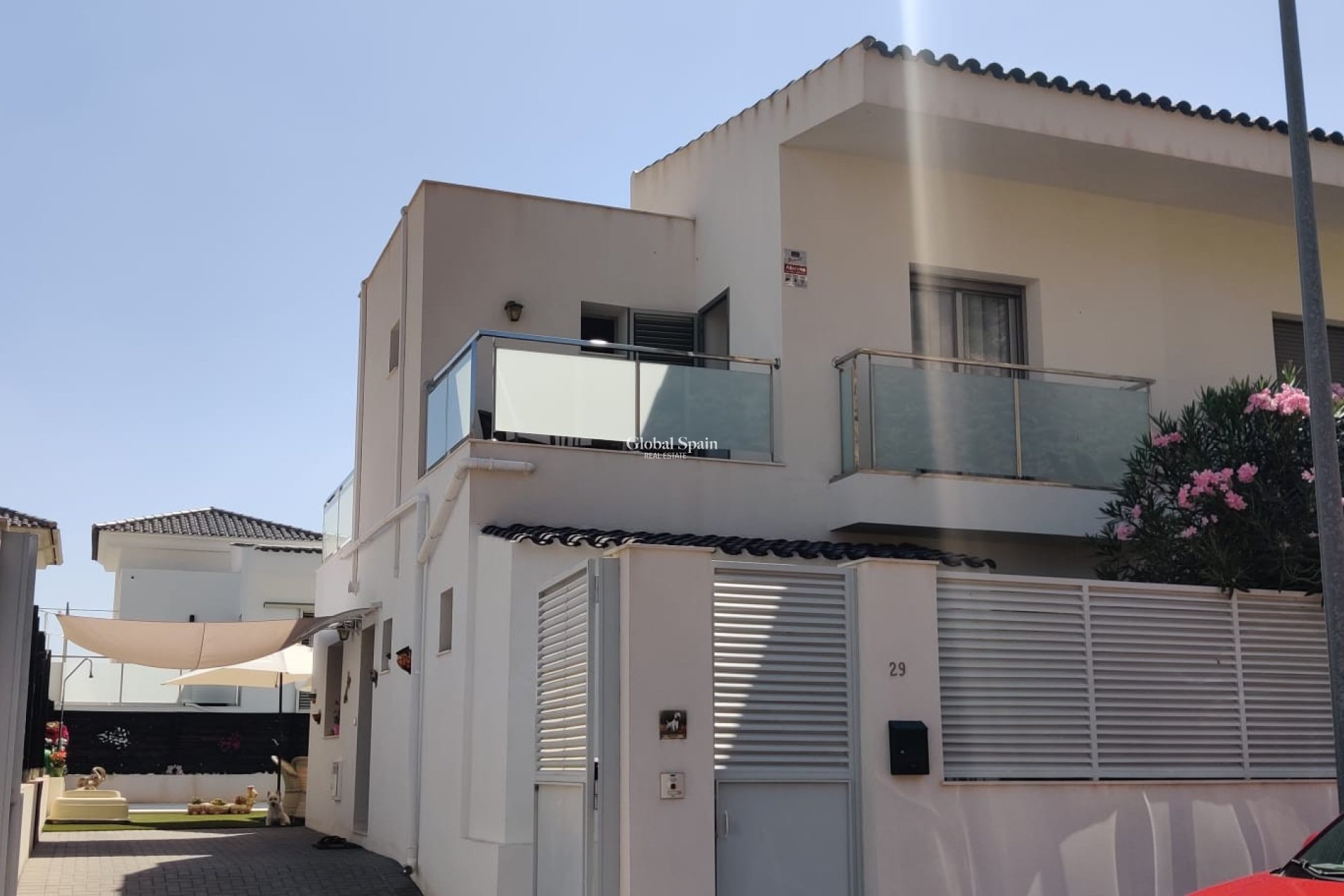 Revente - VILLA -
COX - Cox