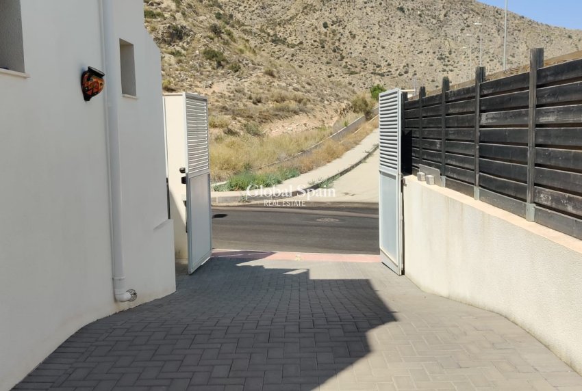 Revente - VILLA -
COX - Cox