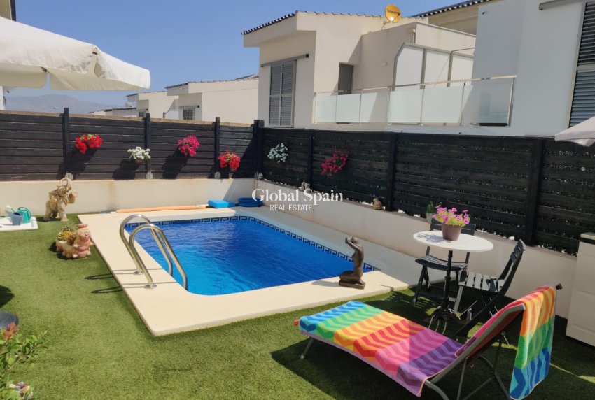 Revente - VILLA -
COX - Cox