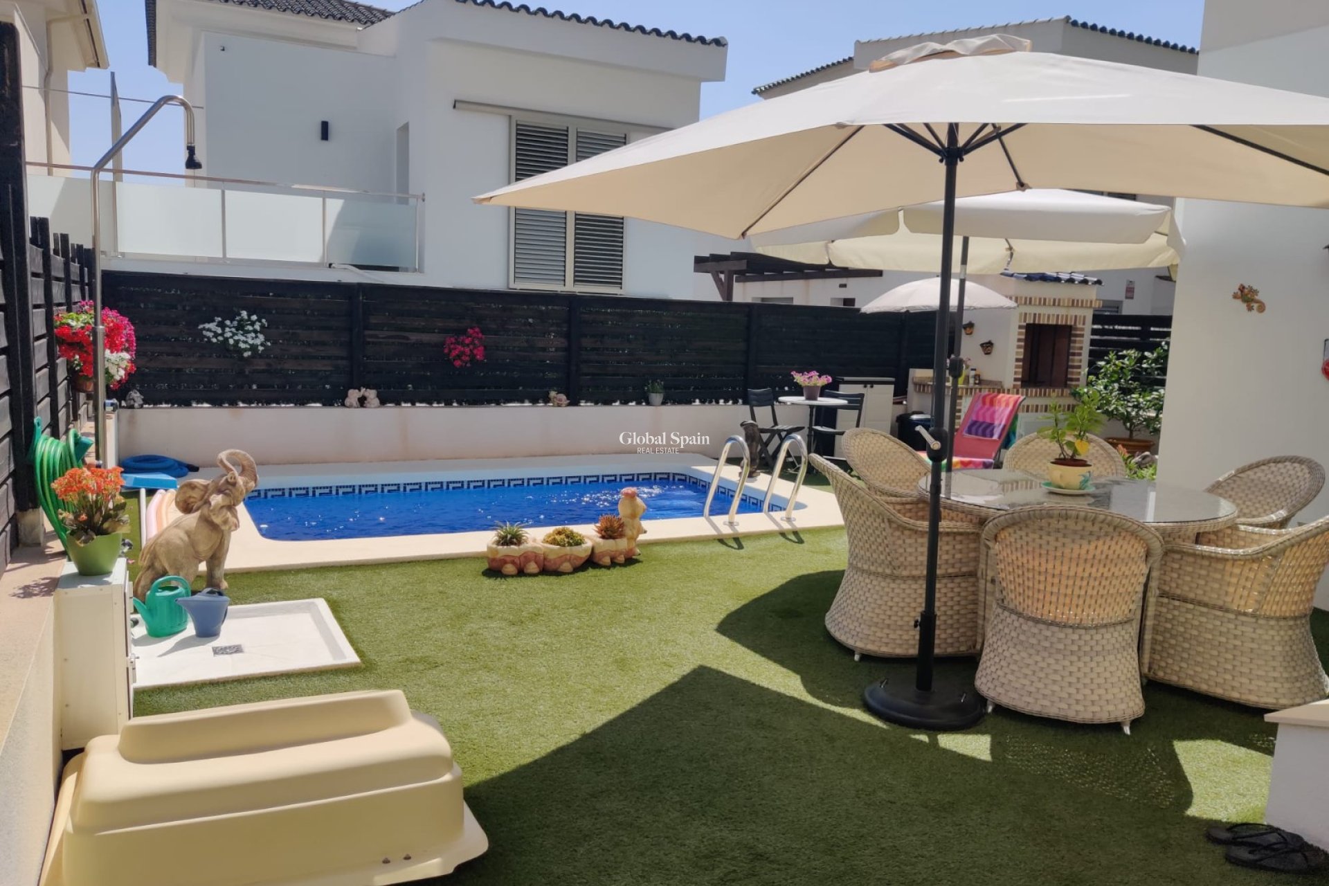 Revente - VILLA -
COX - Cox